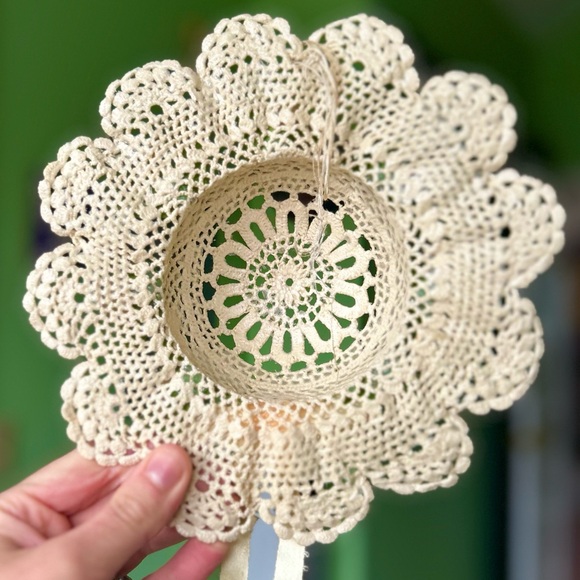 VTG Cottagecore Farmhouse Meadow Faux Material Hat Lace Tassel Wall Decor Art - Picture 4 of 8